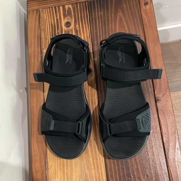 Men’s Skechers GOwalk Arch Fit Size 12 - Picture 11 of 14